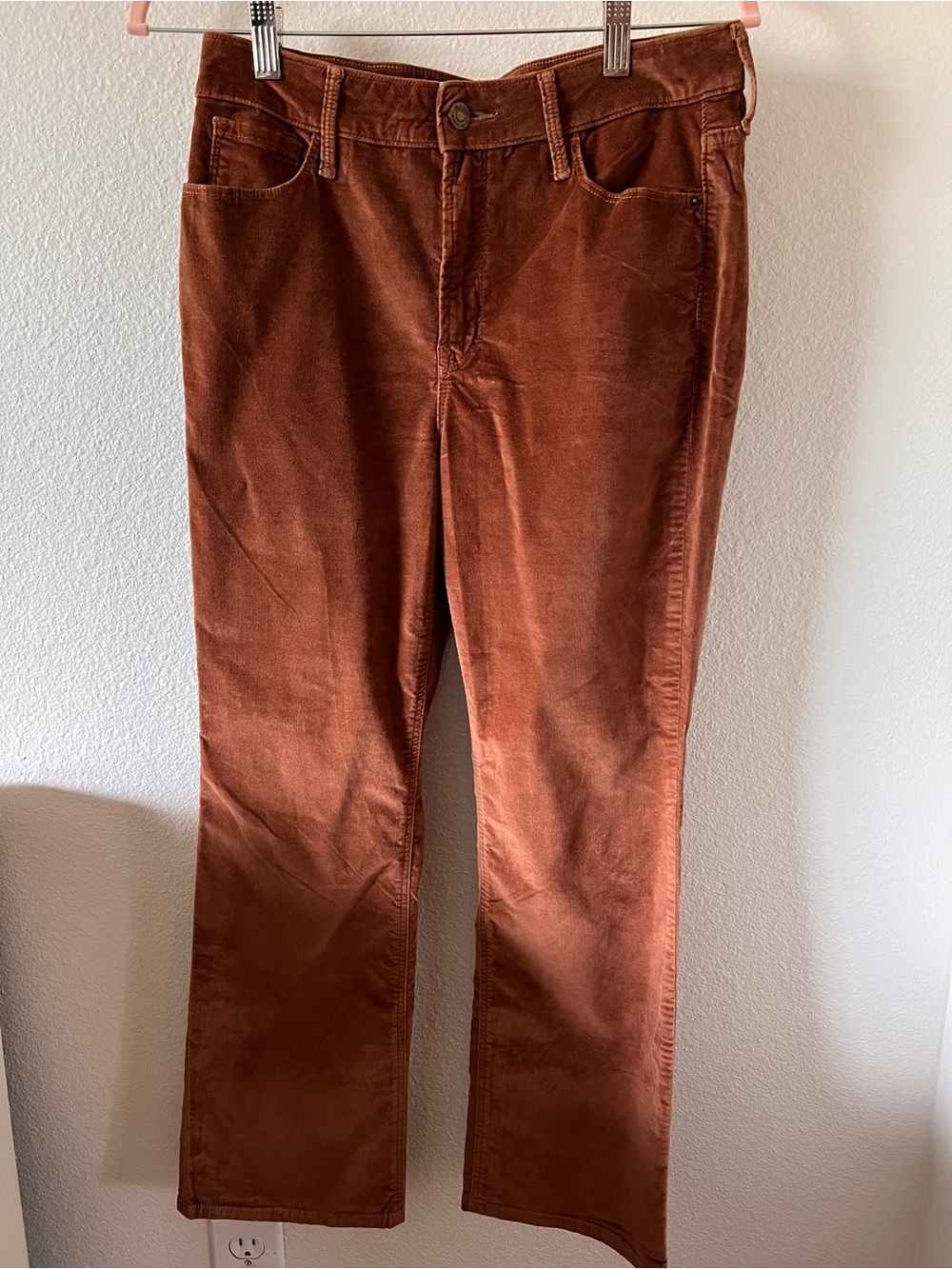 Old Navy Rust Brown Velvet Flare Ankle Pants size 8